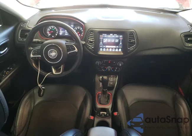 3C4NJDDB6KT795244: 60089823