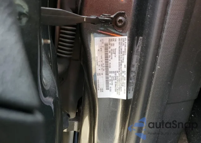 1FADP3E25HL301856: 60806213