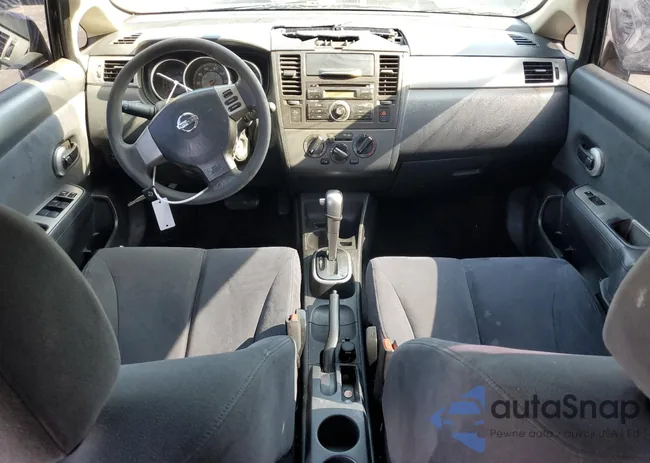 3N1BC13E48L403297: 61948934