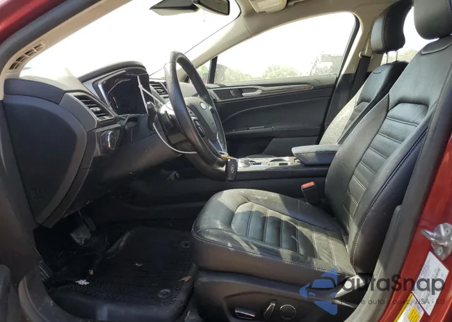 3FA6P0H94JR185234: 61104744