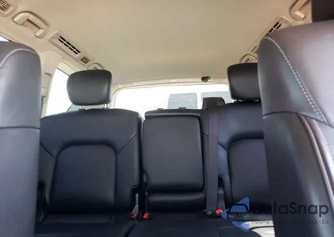 JN8AZ2NC4H9431462: 61935544