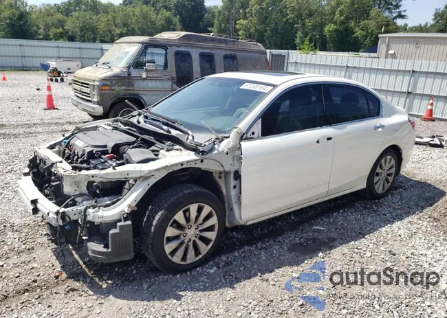 1HGCR3F97DA032214: 61068164