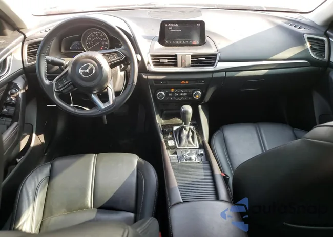 3MZBN1V30JM263684: 64981043