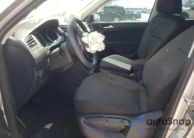 3VV1B7AX8LM109327: 65064553