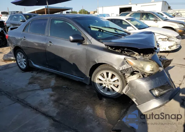 1NXBU4EE1AZ275228: 64052803