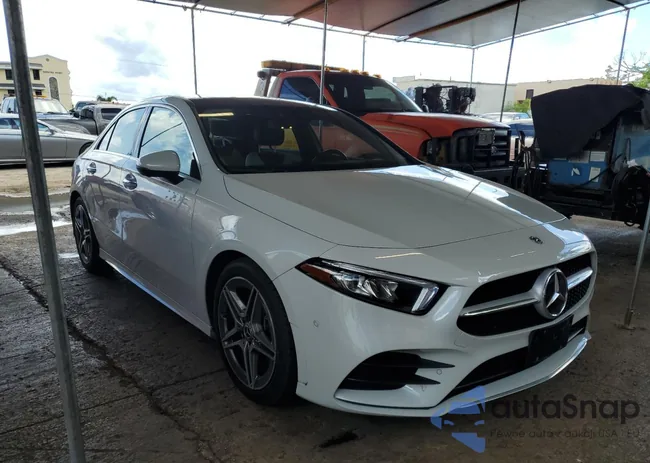 W1K3G4FB9LW047723: 56293963