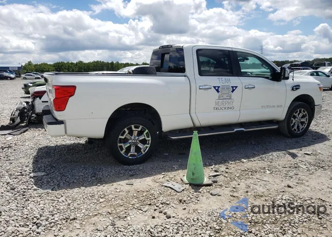 1N6BA1F49JN520186: 64005803