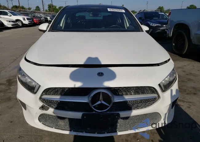 W1K3G4EBXMJ275438: 63029263