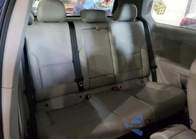 3VW817AU6FM080367: 65308833