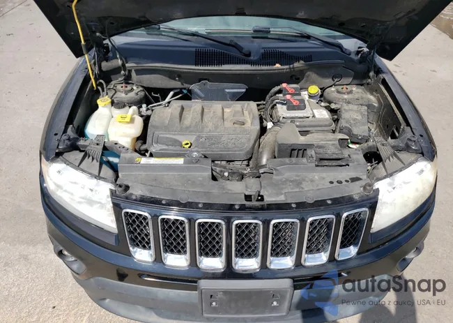 1C4NJDBB2CD676178: 65406543