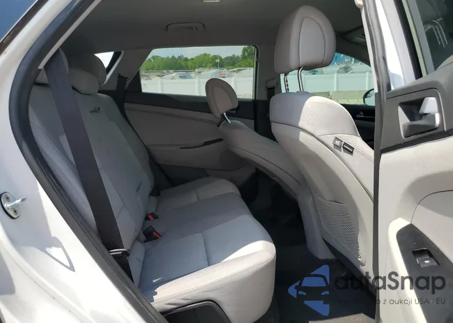 KM8J23A42HU545361: 62935943