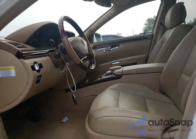 WDDNG7DB5DA518214: 62216543