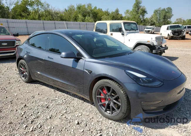 5YJ3E1EB9MF066116: 66812753