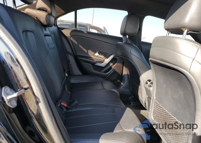 WDD3G4EB6LW039662: 68418653