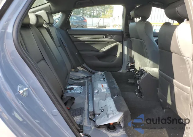 1HGCV3F22NA027079: 68819613