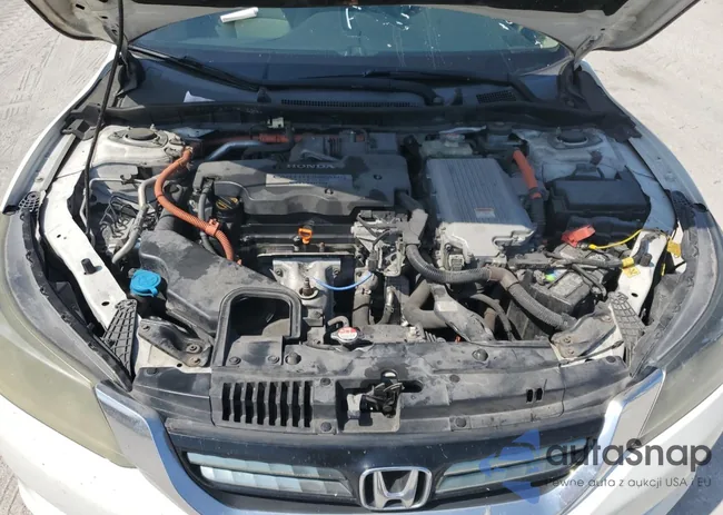 1HGCR6F33EA003694: 67100653