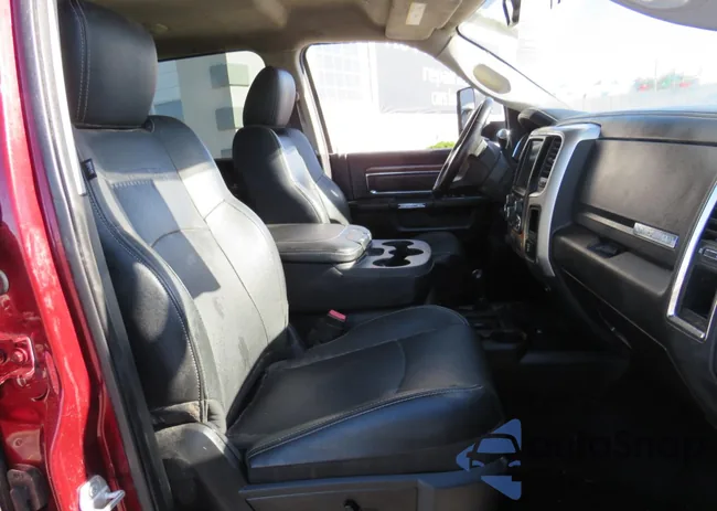 3C6TR5FJ3HG538321: 70312613