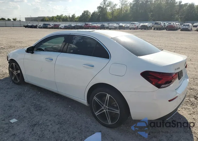 WDD3G4EB1KW005384: 67370973