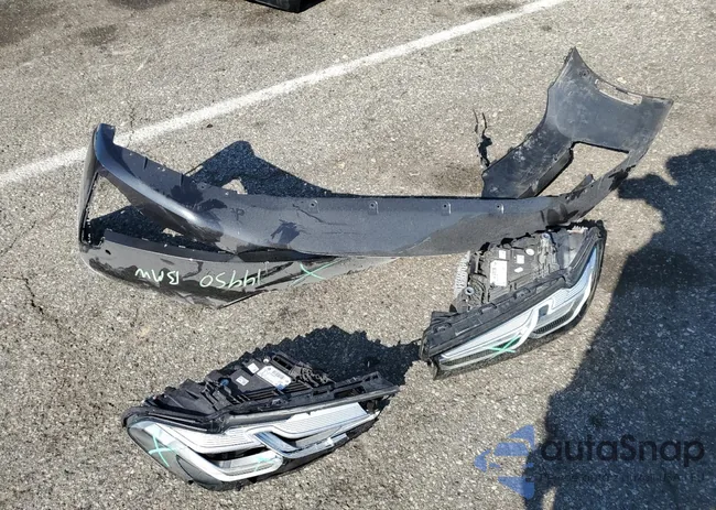 WBA53BH06MCF47047: 70107643