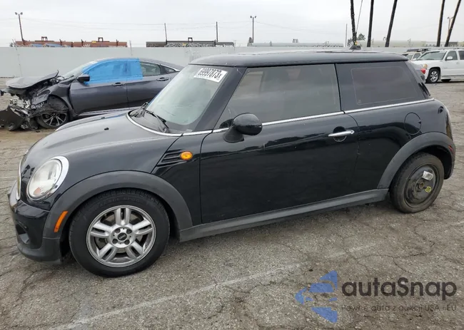 WMWSU3C52DT687117: 69997873