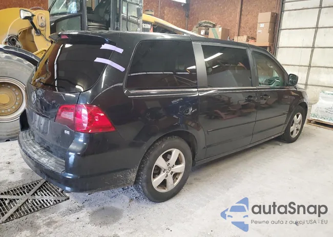 2V4RW3D18AR406731: 68980013