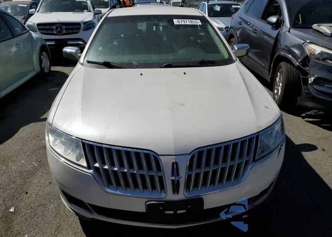 3LNDL2L30CR822565: 67971853