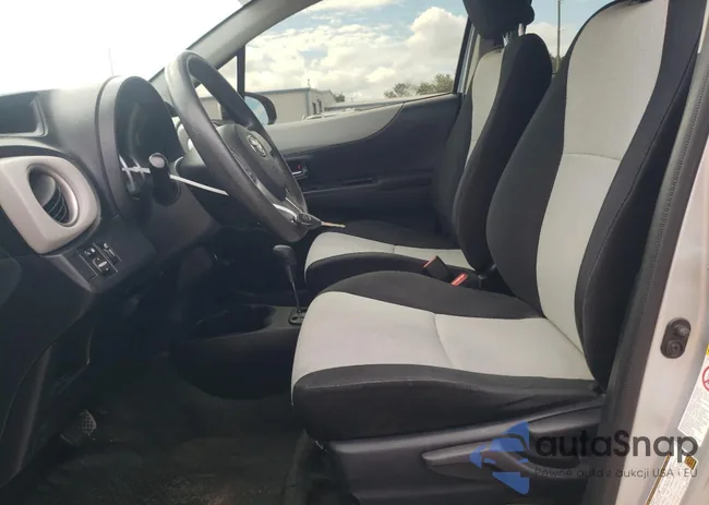 JTDKTUD38CD532895: 68644213