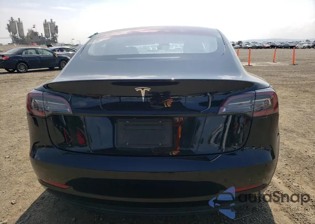 5YJ3E1EAXJF166325: 68010183