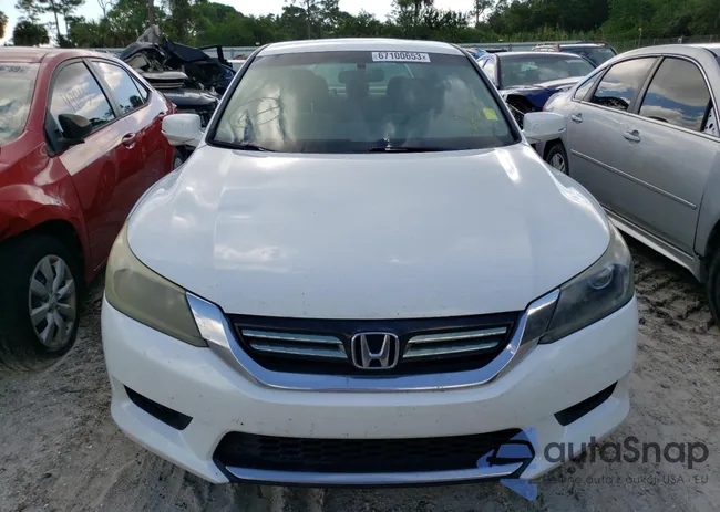 1HGCR6F33EA003694: 67100653