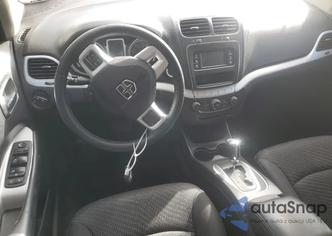 3C4PDDBG9JT243976: 70342433