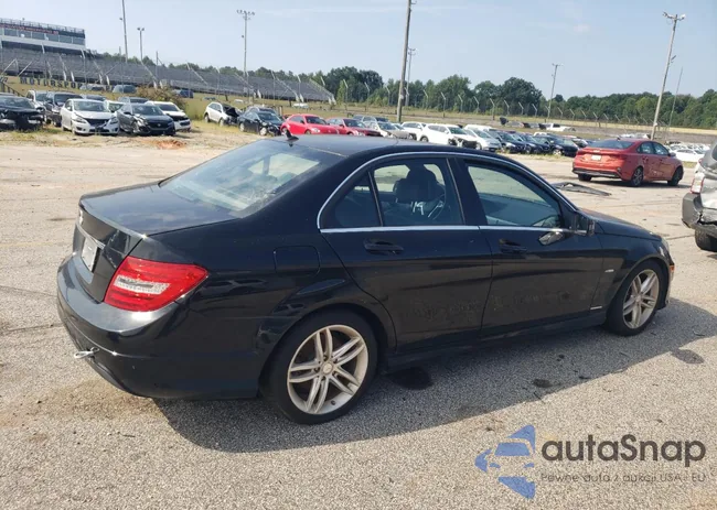 WDDGF4HB5CR218872: 67703413