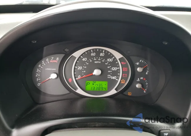 KM8JN12D68U801043: 68300353