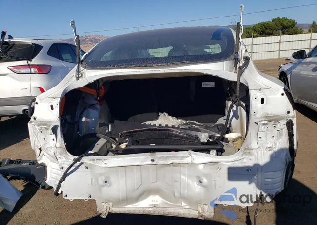 5YJ3E1EB5LF651127: 67955323