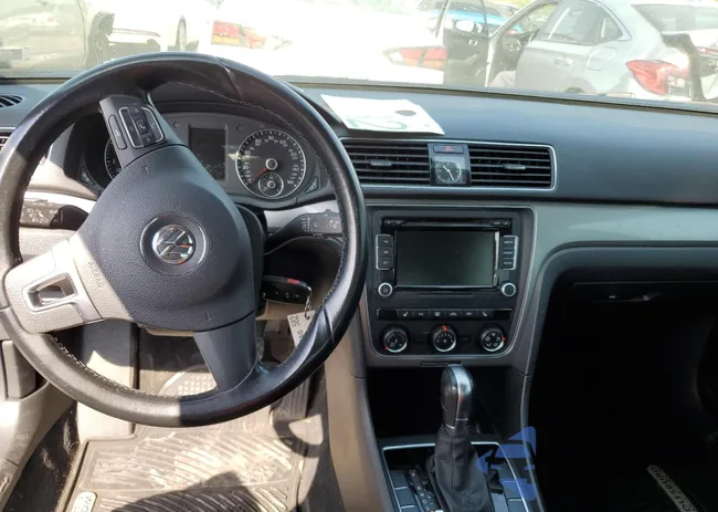 1VWAT7A39FC032267: 68582043