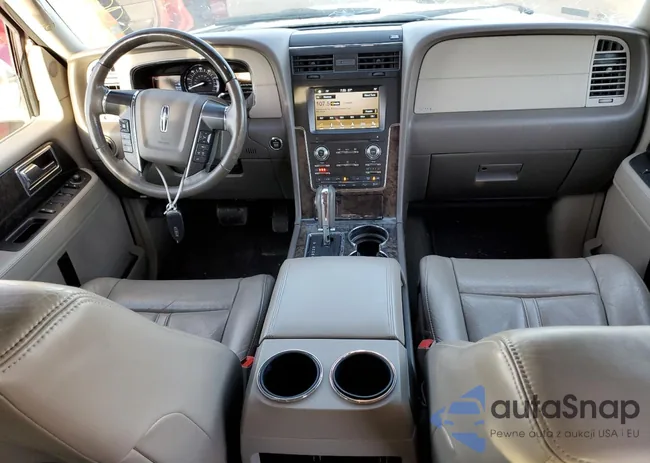 5LMJJ3JT8GEL11158: 69932853