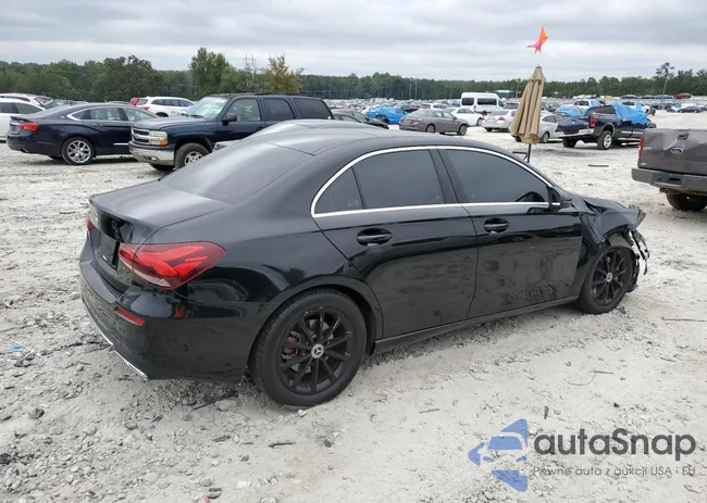 WDD3G4EB8KW026488: 69676743