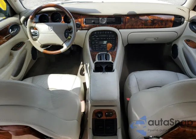 SAJKX624XWC841274: 69823643