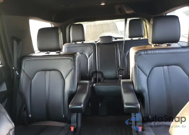 1FMJU2AT5KEA82144: 68371753