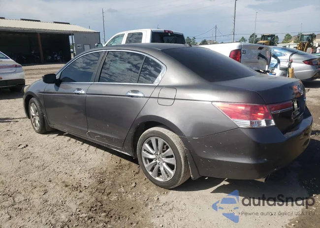 1HGCP3F80BA019217: 69008523