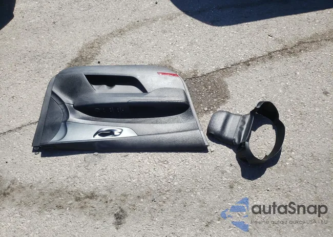 3KPF24AD8LE218146: 69081343