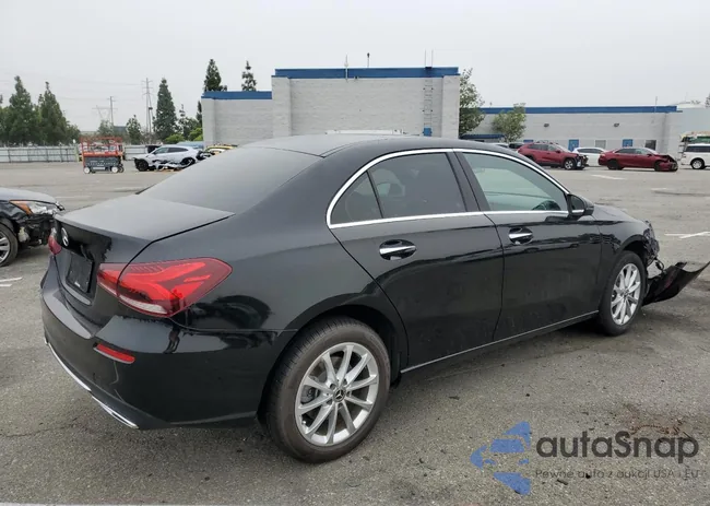 WDD3G4EB3KW002227: 66852643