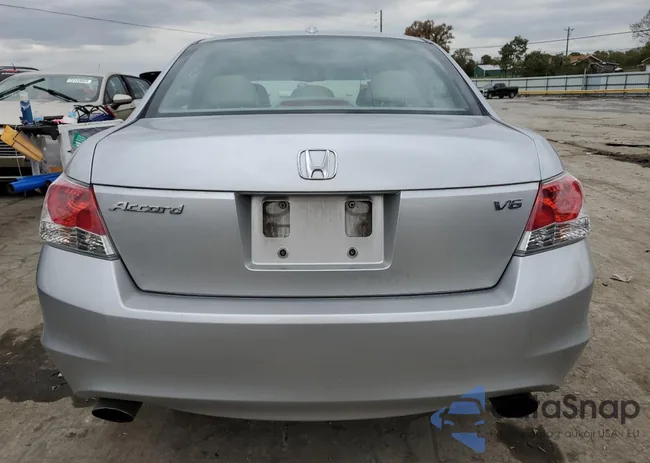 1HGCP3F85AA003609: 72587783