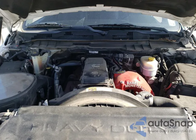 3C6UR5FL8EG158067: 73750803