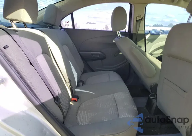 1G1JB5SH9E4223208: 73141333