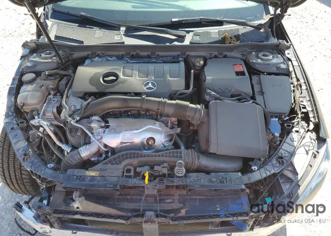 WDD3G4EB0KW032494: 70999913