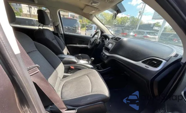 3C4PDCBG4HT533952: 70902823