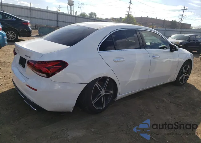 WDD3G4FB4KW021237: 72206123