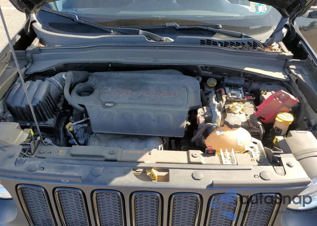 ZACCJBBB9JPH15827: 68767963