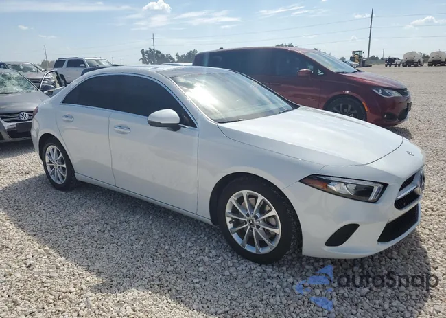 WDD3G4EB9LW041597: 70578653