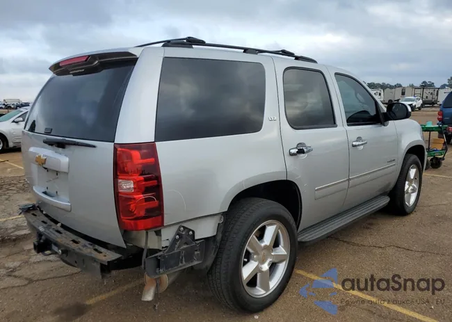 1GNSCCE09DR171610: 72194003